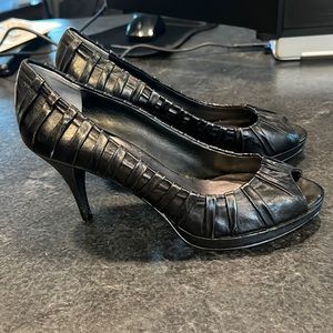 Women’s Nine West Shoe